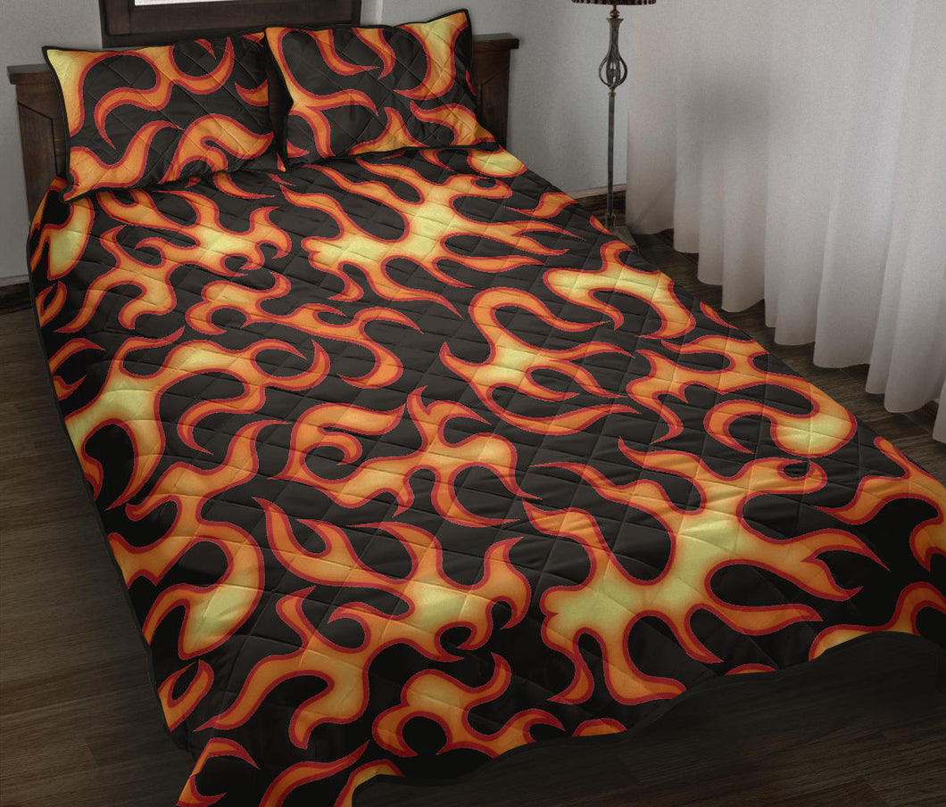 Fire flame dark pattern Quilt Bed Set