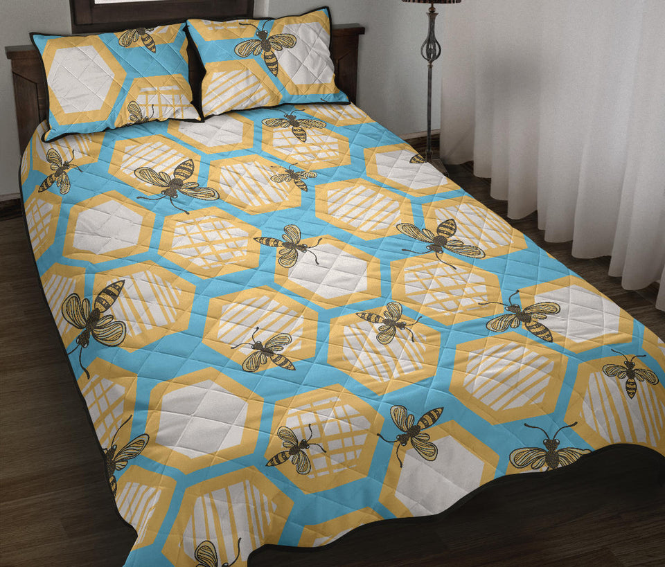Bee honeycomb pattern Quilt Bed Set