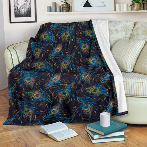 Beautiful Peacock Feather Pattern Premium Blanket