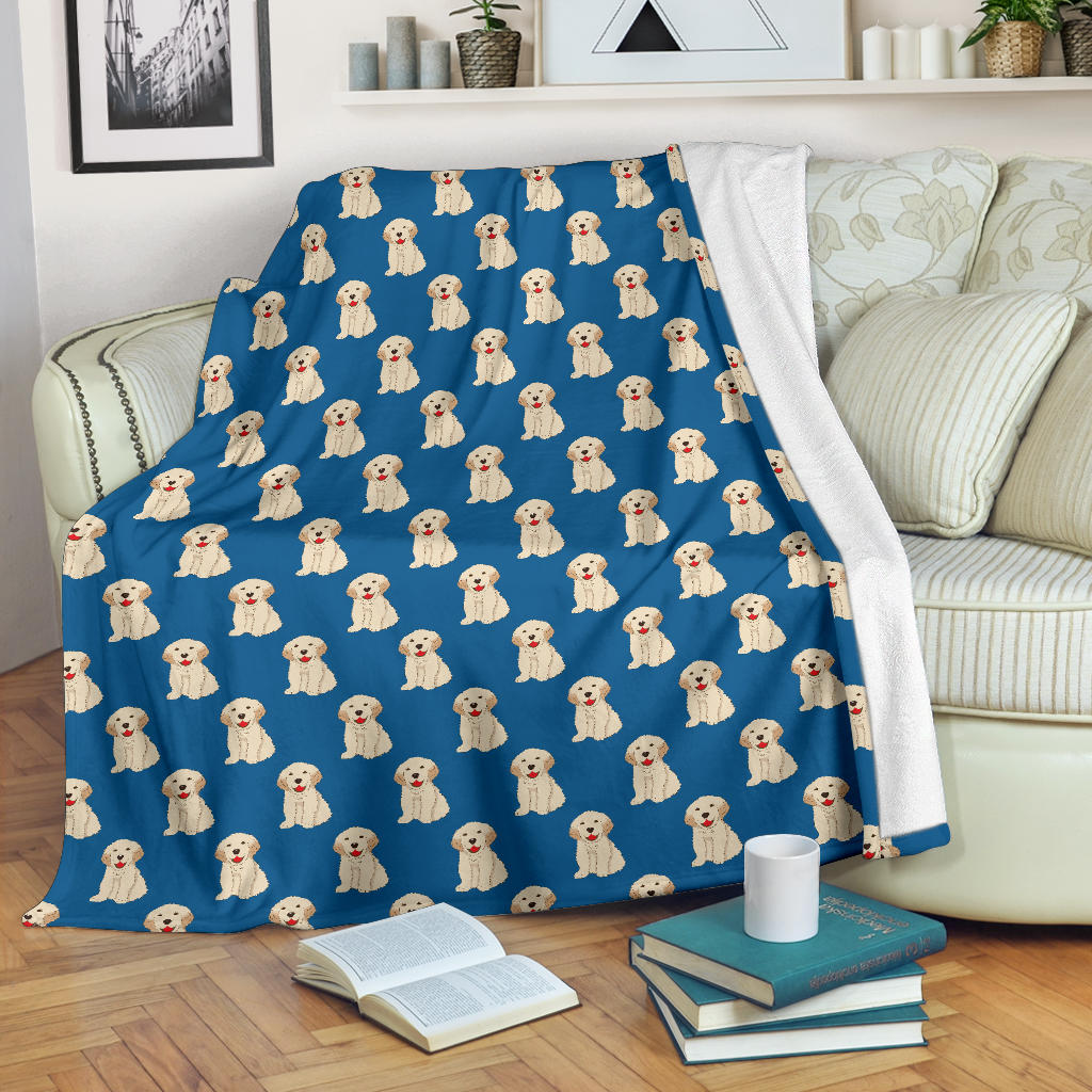 Golden Retriever Pattern Print Design 03 Premium Blanket