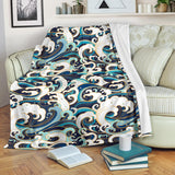 Japanese Wave Pattern Premium Blanket