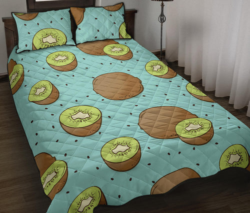 Kiwi blue background Quilt Bed Set