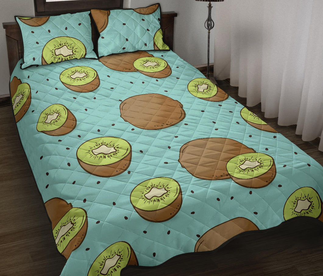 Kiwi blue background Quilt Bed Set