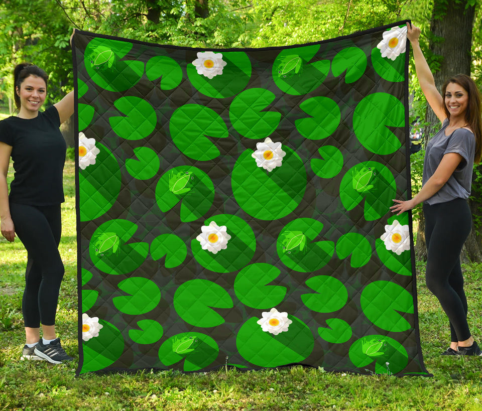 Frog Waterlily Pattern Premium Quilt
