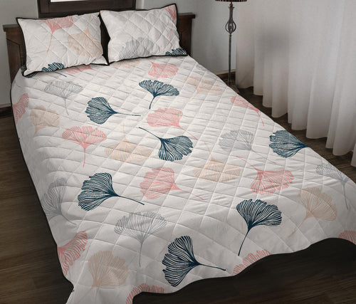 Black Gray Cream coral ginkgo leaves pattern Quilt Bed Set