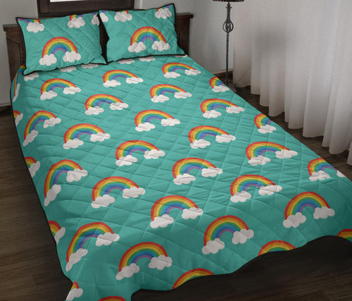 Rainbow pattern green background Quilt Bed Set