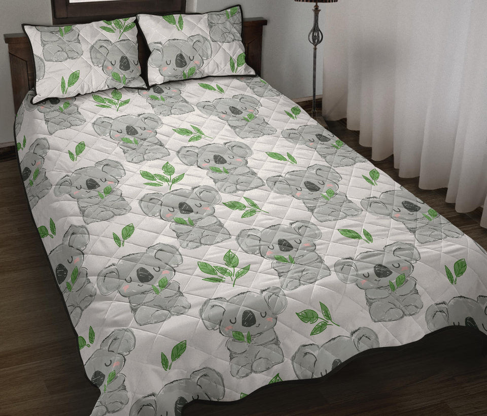 Hand drawn Koala leaves pattern Quilt Bed Set