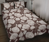 Garlic bulb dark background Quilt Bed Set