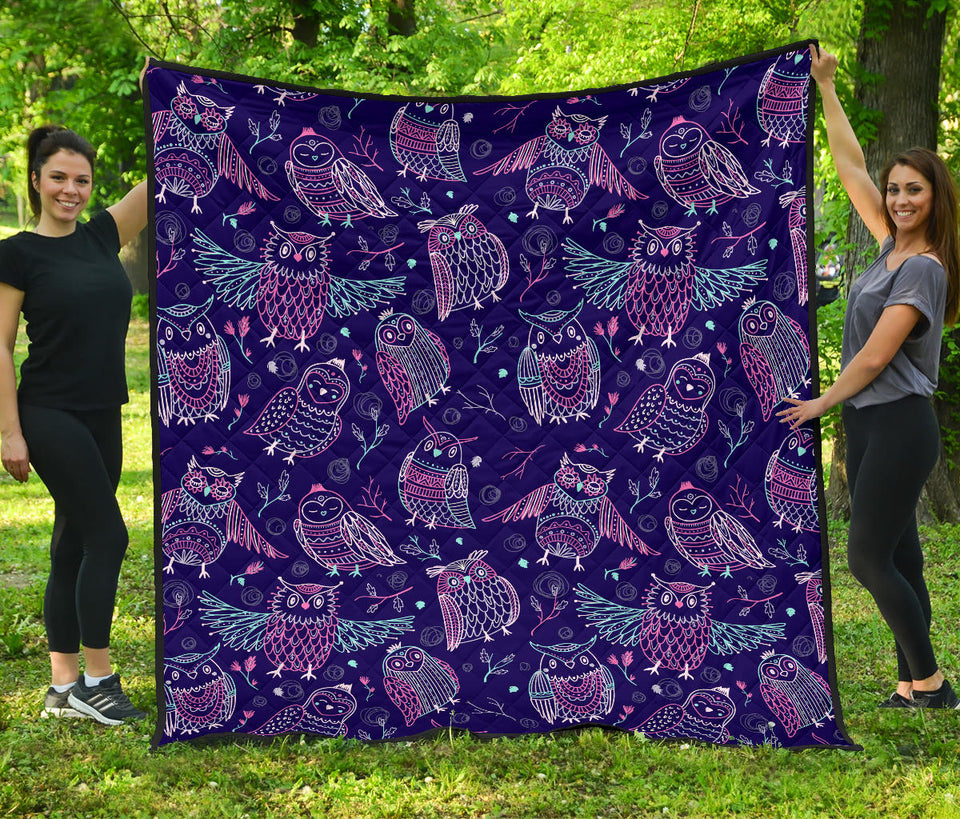 Cute Owls Pattern Boho Style Ornament Premium Quilt