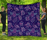 Cute Owls Pattern Boho Style Ornament Premium Quilt