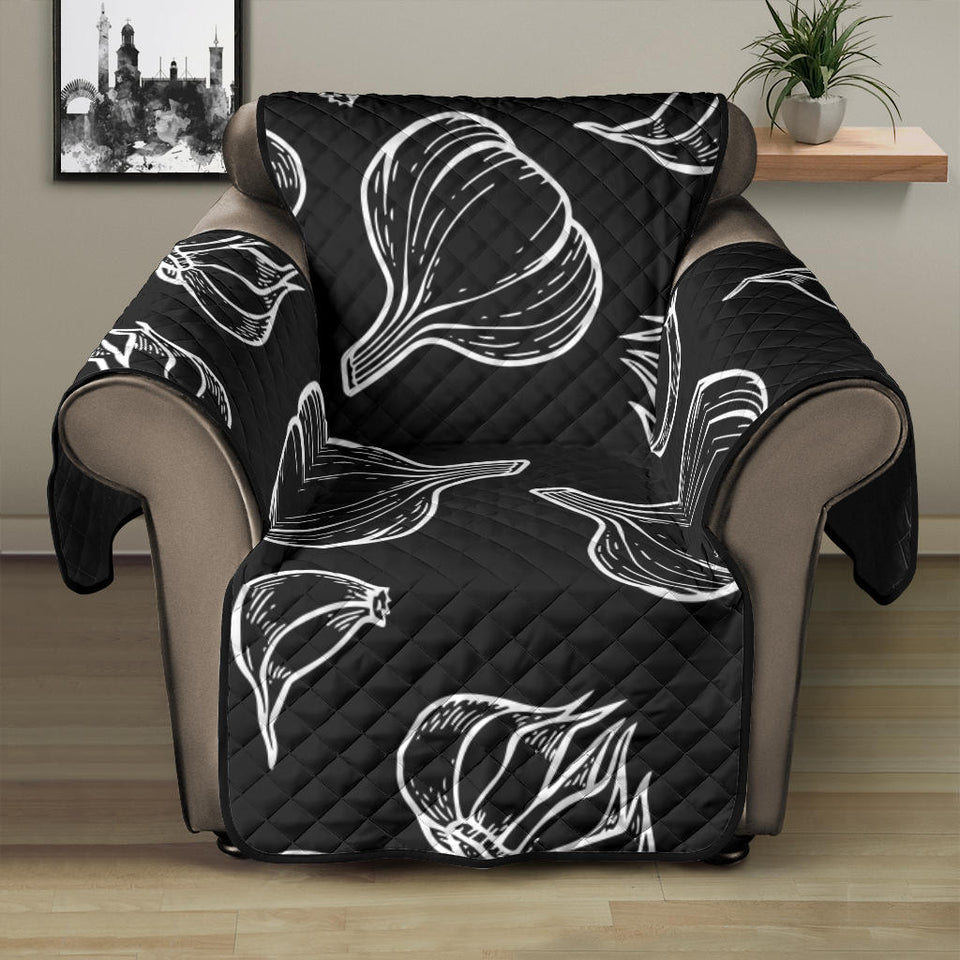 Garlic pattern black background Recliner Cover Protector