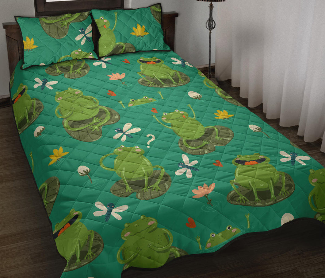 Cute frog dragonfly design pattern Quilt Bed Set