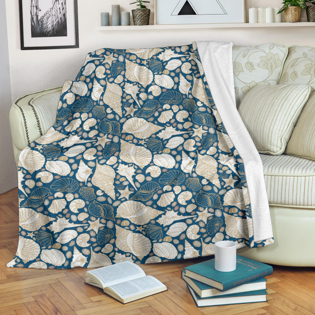 Shell Polynesian Tribal Design Pattern Premium Blanket