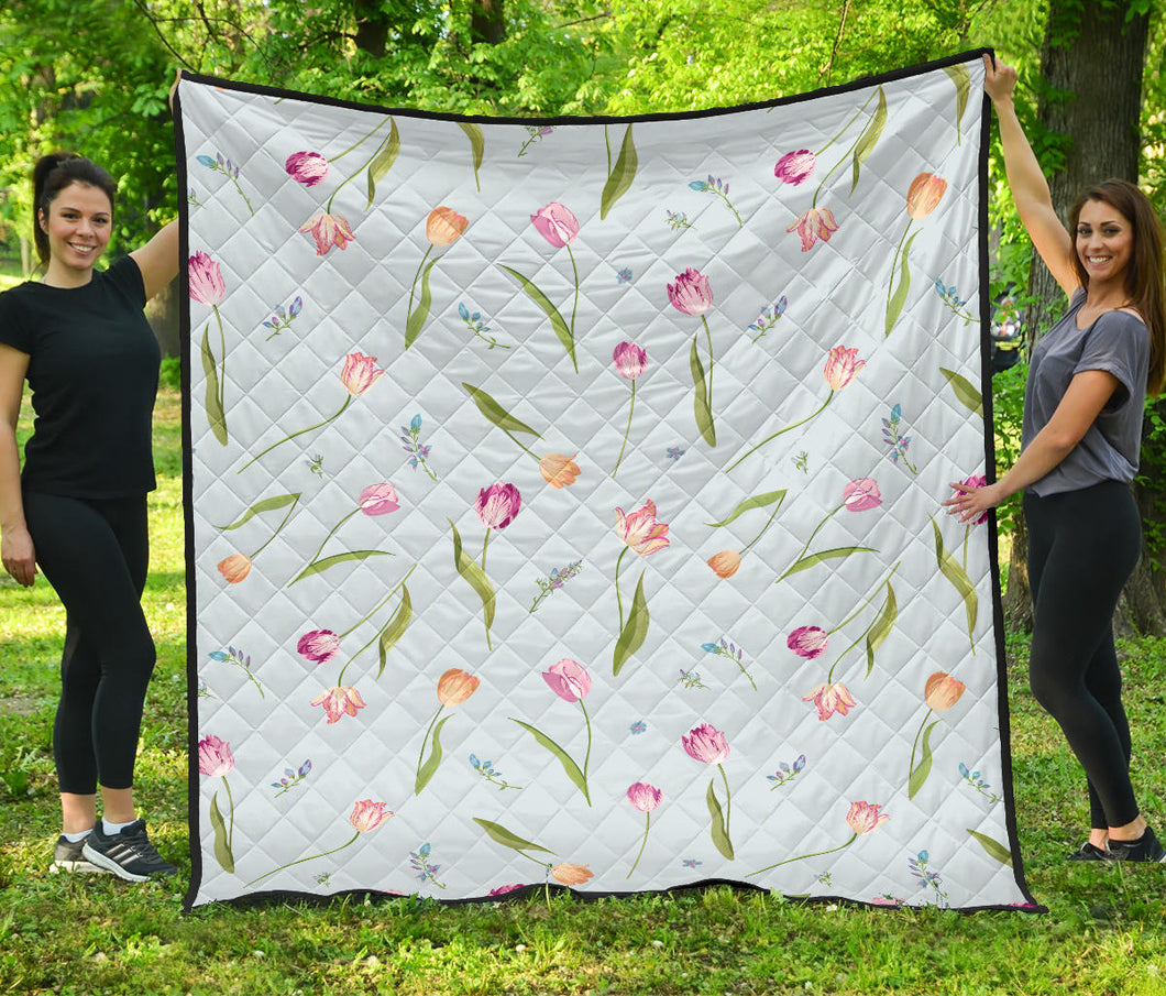 Watercolor Tulips Pattern Premium Quilt