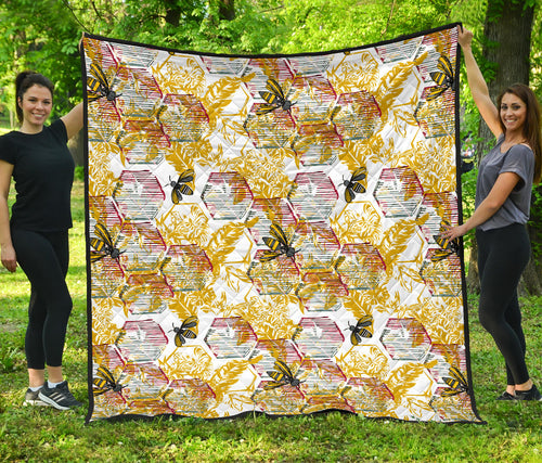 Cool Bee Honeycomb Leaves Pattern Premium Quilt