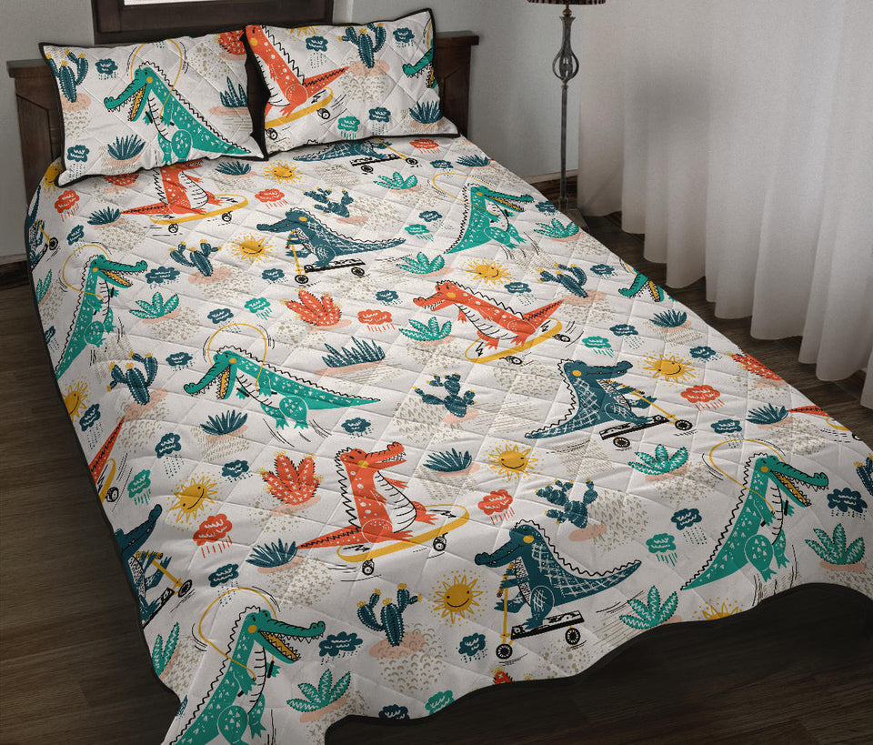 Cute Crocodile Pattern Quilt Bed Set