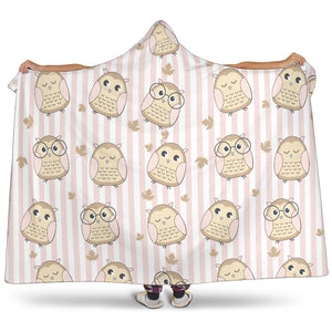 Cute Owl Leaf Hooded Blanket