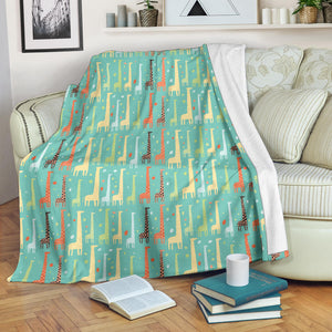 Giraffe Pattern Print Design 01 Premium Blanket