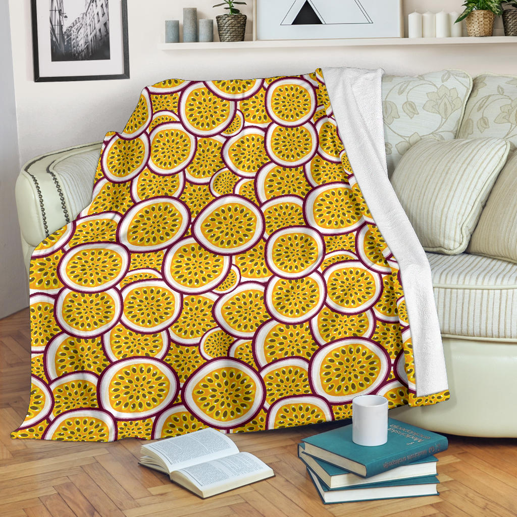 Passion Fruits Slice Pattern Premium Blanket