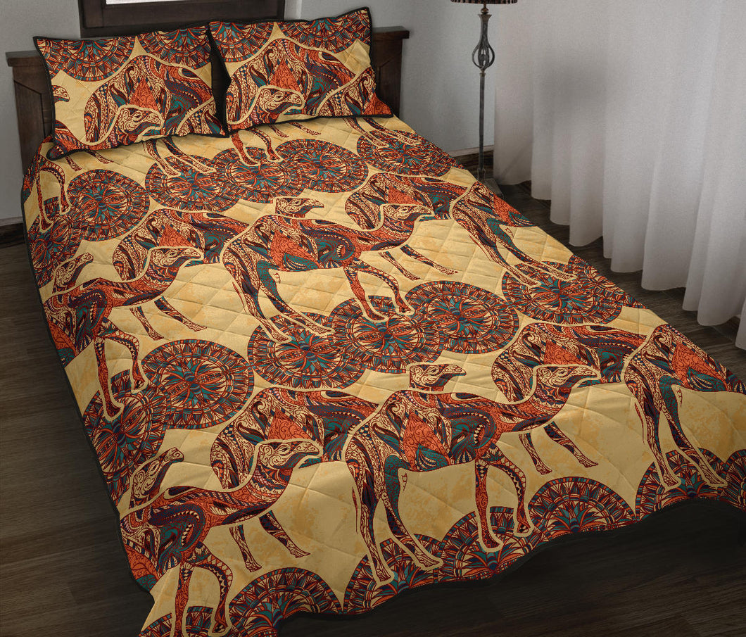 Camel polynesian tribal design pattern Quilt Bed Set