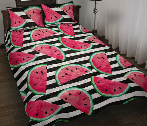 Watercolor paint textured watermelon pieces Quilt Bed Set