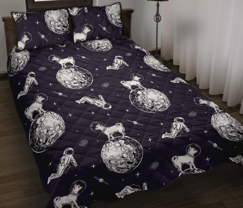 Chihuahua space helmet. astronaut pattern Quilt Bed Set