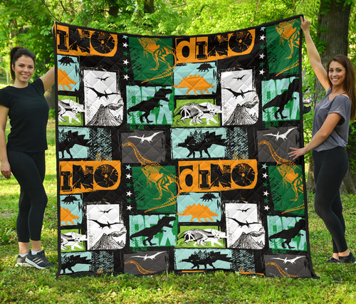 Dinosaurs Print Pattern Premium Quilt
