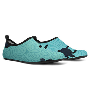 Sea Turtle With Blue Ocean Backgroud Aqua Shoes