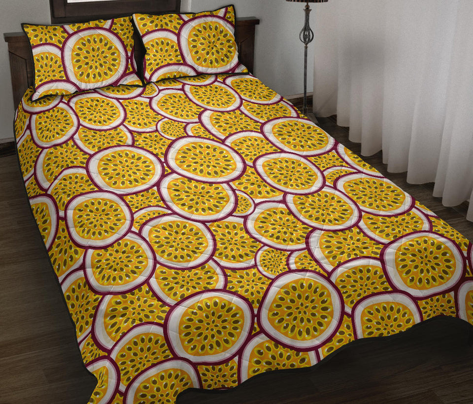 Passion fruits slice pattern Quilt Bed Set