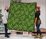 Green Hop Pattern Premium Quilt