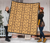 Egypt Hieroglyphics Pattern Print Design 02 Premium Quilt