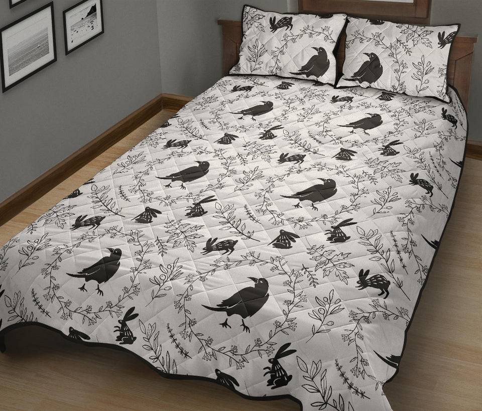 Crows floral wreath rabbit pattern Quilt Bed Set
