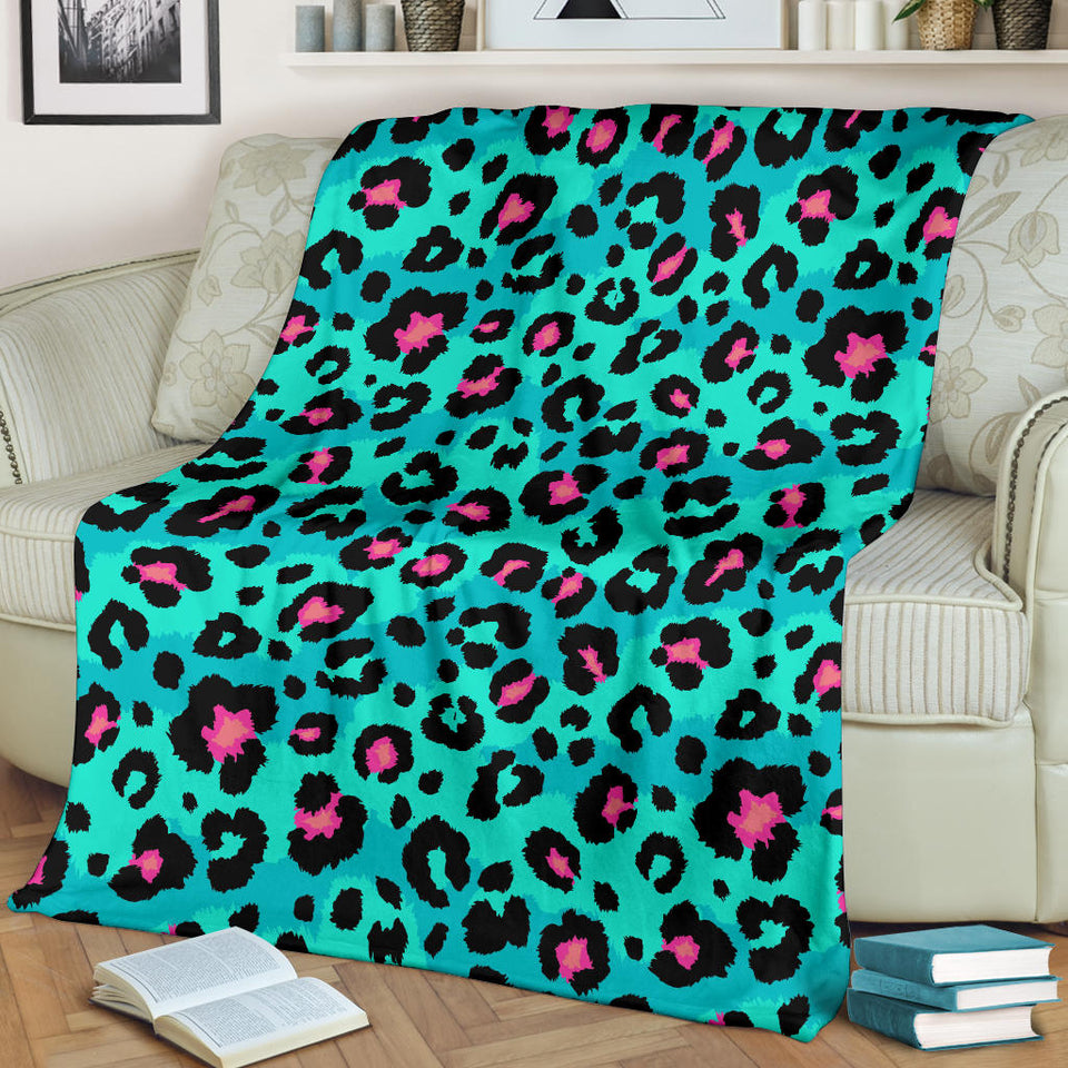 Green Leopard Skin Print Pattern Premium Blanket