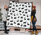 Goat Ram Pattern Premium Quilt