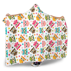 Color Cute Owl Pattern Hooded Blanket