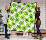 Watercolor Kiwi Pattern Premium Quilt