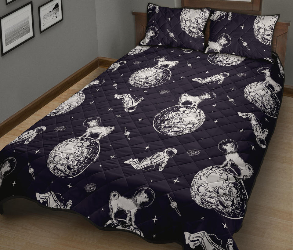 Chihuahua space helmet. astronaut pattern Quilt Bed Set