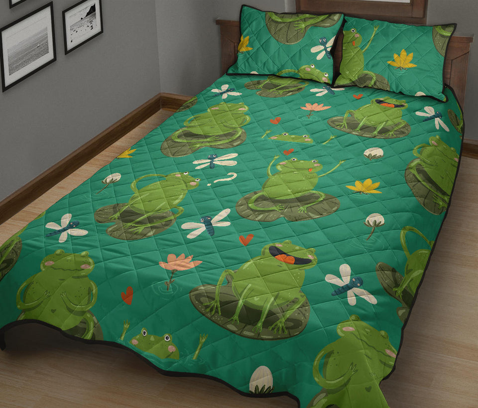 Cute frog dragonfly design pattern Quilt Bed Set
