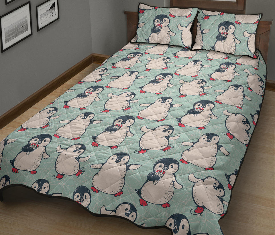 Cute Penguin pattern Quilt Bed Set