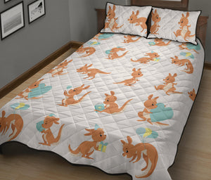 Cute Kangaroo pattern Quilt Bed Set