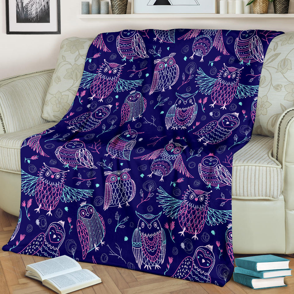 Cute Owls Pattern Boho Style Ornament Premium Blanket