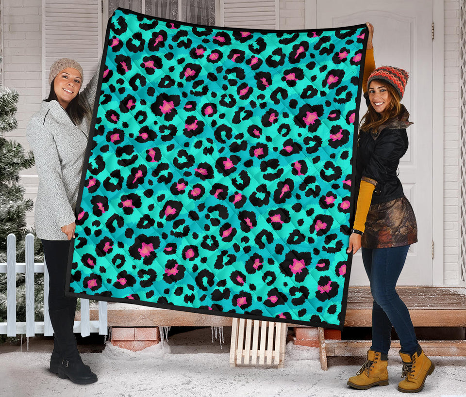 Green Leopard Skin Print Pattern Premium Quilt