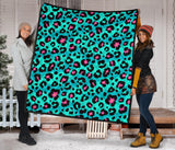 Green Leopard Skin Print Pattern Premium Quilt