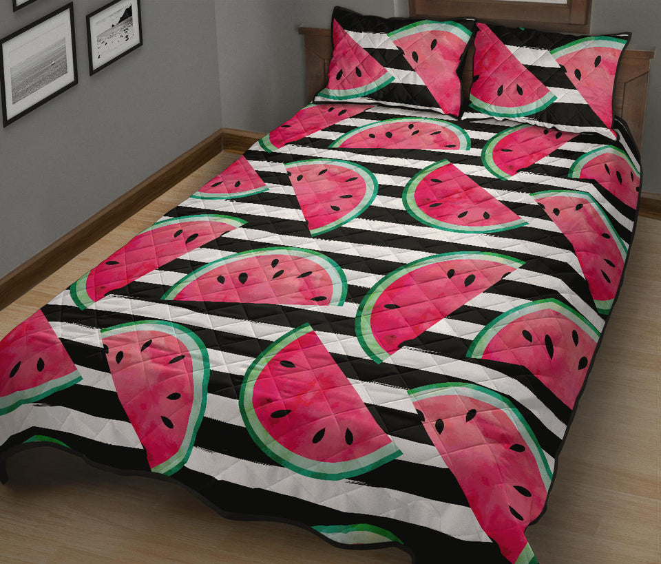 Watercolor paint textured watermelon pieces Quilt Bed Set