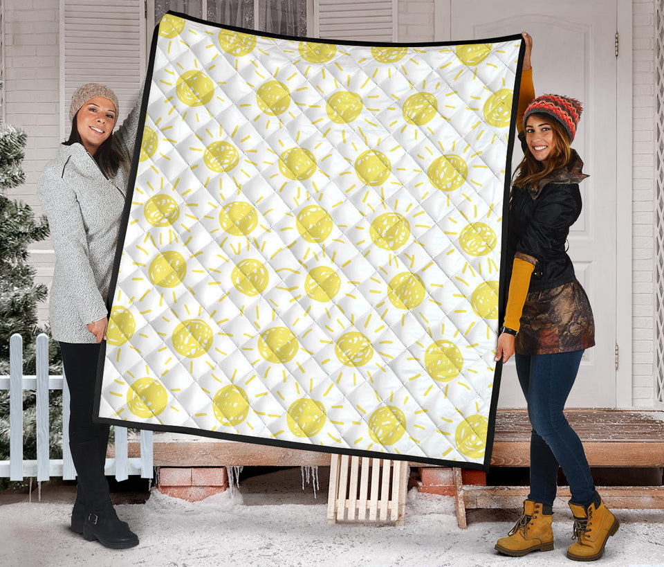 Hand Drawn Sun Pattern Premium Quilt