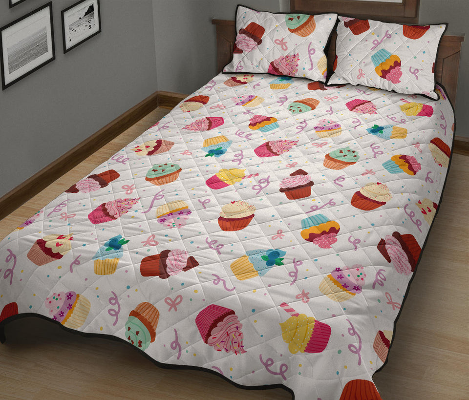 Cake cupcake design pattern Quilt Bed Set