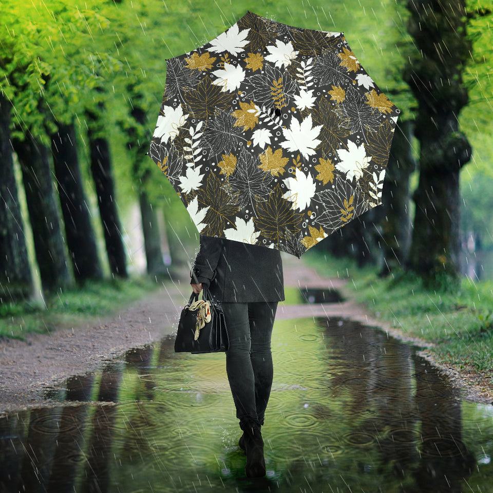 Beautiful Gold Autumn Maple Leaf Pattern Umbrella