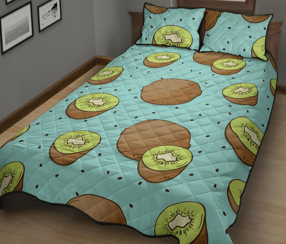 Kiwi blue background Quilt Bed Set