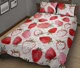watercolor hand drawn beautiful strawberry pattern Quilt Bed Set