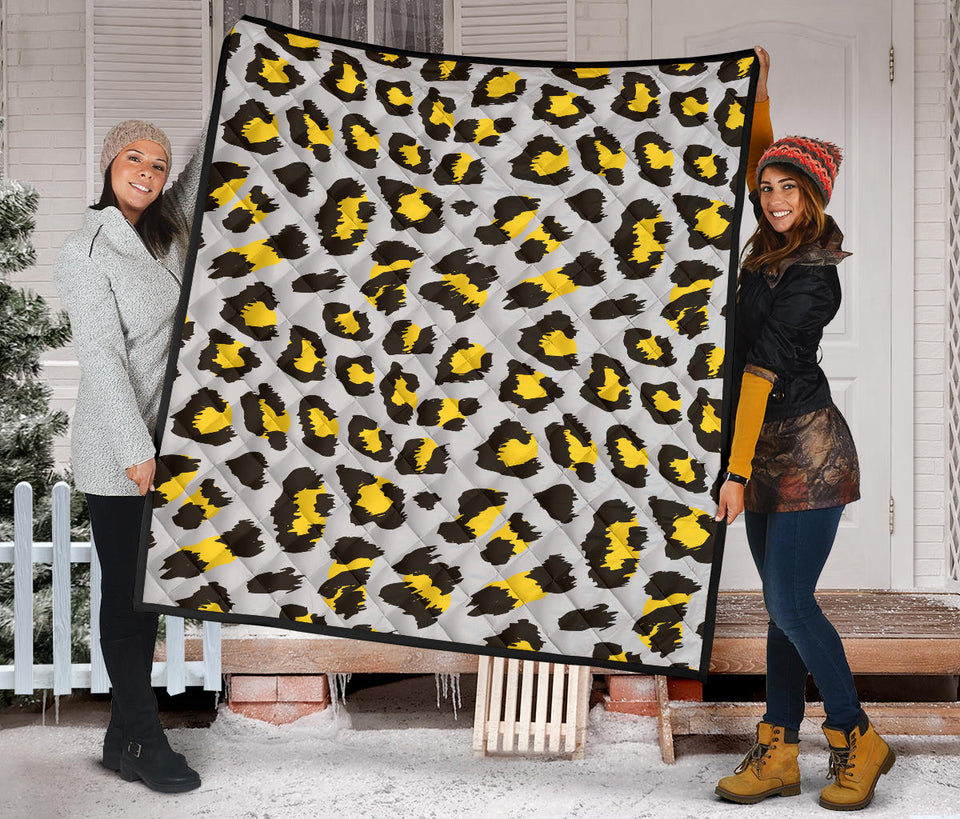 Gray Leopard Print Pattern Premium Quilt